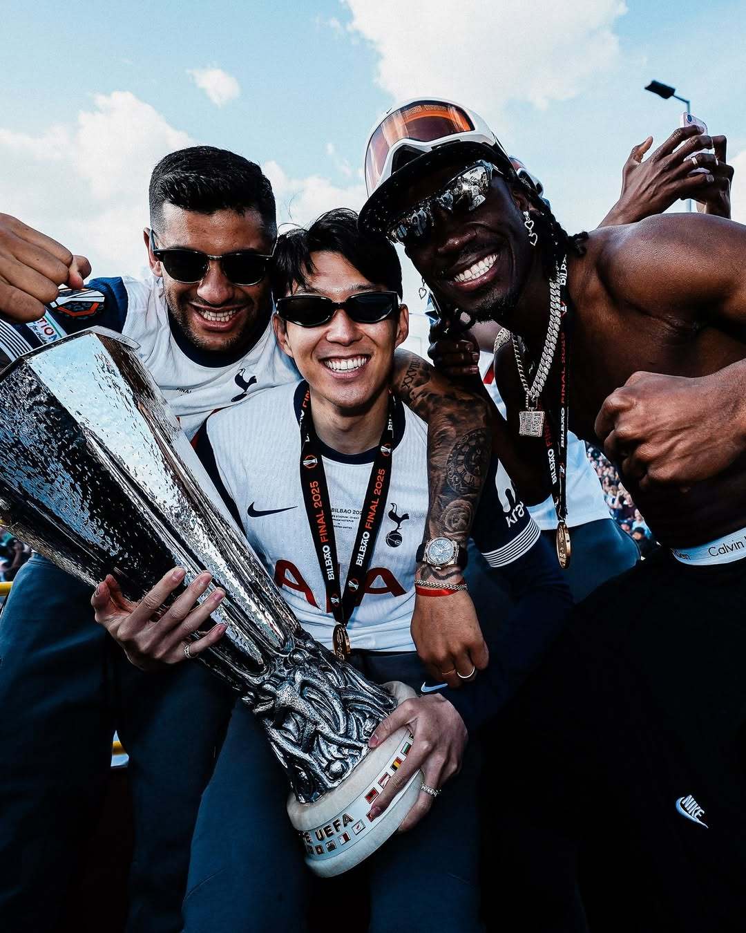 南美篮球赛事备受瞩目，球员表现亮眼！的简单介绍