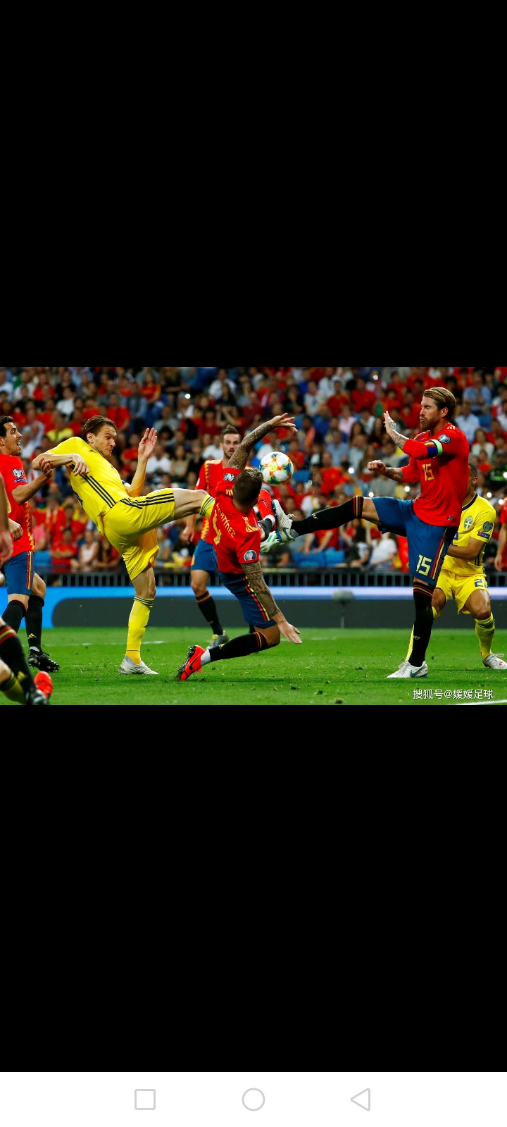 夺冠热门球队获胜，晋级仅一步之遥的简单介绍