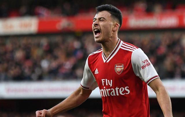 皇马鏖战罗马，马丁内利高光表现的简单介绍